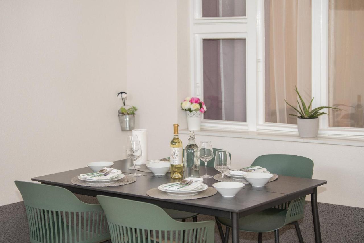 Apartment Maro - Baška Voda Kültér fotó